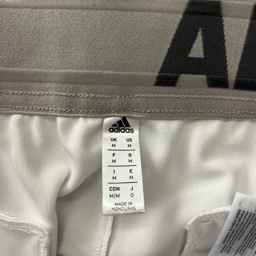 Adidas Open Hem NWOT White Baseball Pants Men’s Size Medium Elastic Waistband